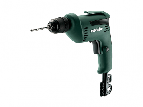 BE 10  Дупчалка со сaмостезен футер      