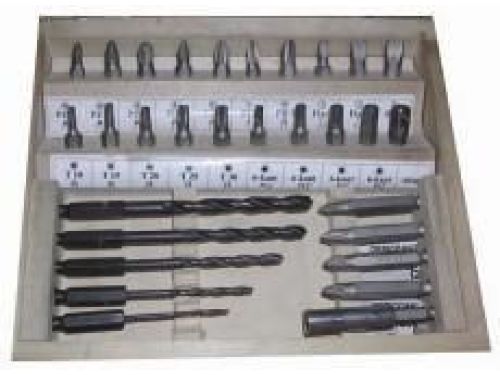 Сет 30 битови и сврдли во кутија            